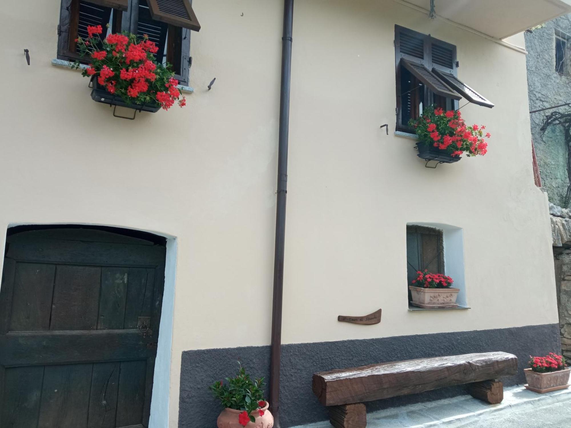 Agriturismo U'Spigu Nonna Annetta Nasino Buitenkant foto